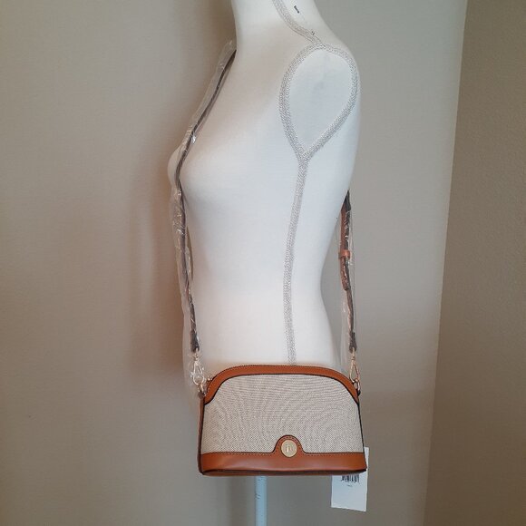 Jessica Moore Canvas Crossbody Bag NWT - Picture 1 of 15